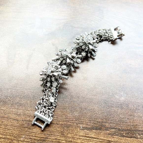 Banana Republic Bracelet - Picture 6 of 8